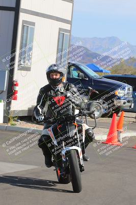media/Mar-20-2023-Moto Forza (Mon) [[d0bbc59e78]]/Around the Pits/